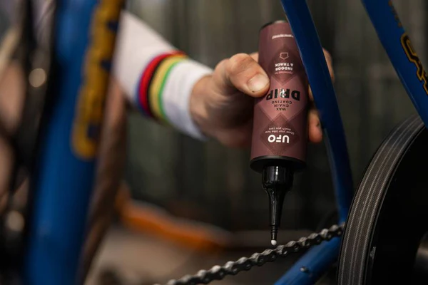Test lubrifiant Ceramicspeed UFO DRIP - CYCLES ET FORME